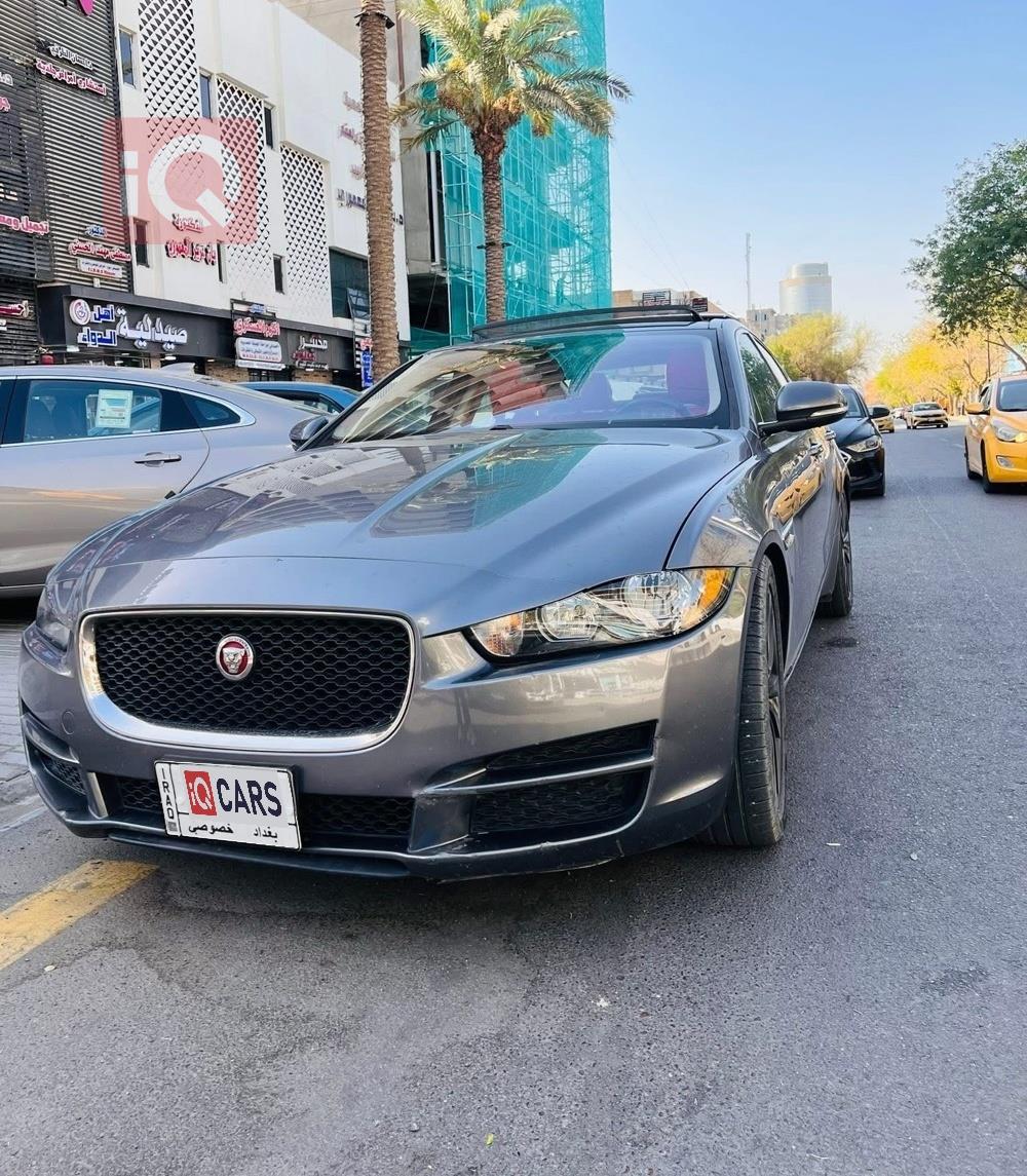 جاكوار XE